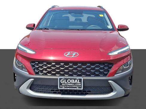 Used 2023 Hyundai Kona SEL w/ Convenience Package AWD/4WD image 2