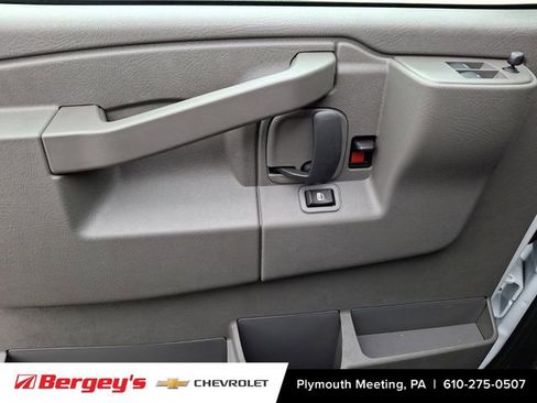 New 2025 Chevrolet Express 2500 w/ Driver Convenience Package image 8