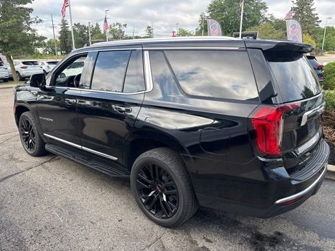 Used 2021 GMC Yukon SLT w/ SLT Luxury Plus Package AWD/4WD image 4