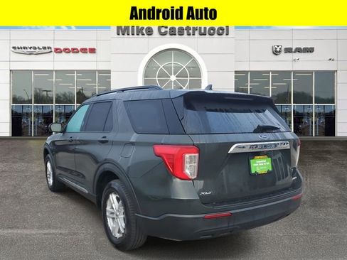 Used 2022 Ford Explorer XLT image 6