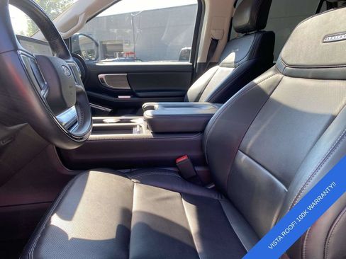 Certified 2025 Ford Expedition Platinum AWD/4WD image 15