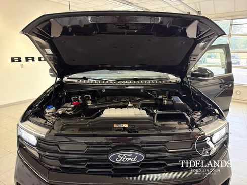 Certified 2025 Ford Expedition Active RWD image 28