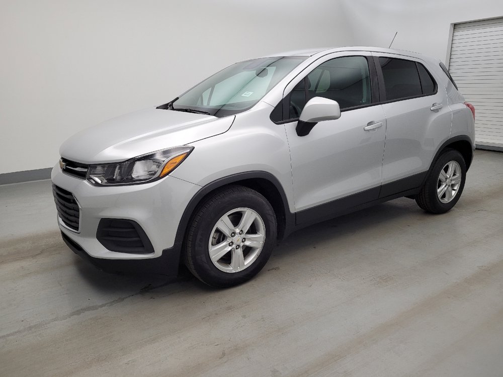 Used 2021 Chevrolet Trax LS w/ Tint and Cruise Package FWD image 2