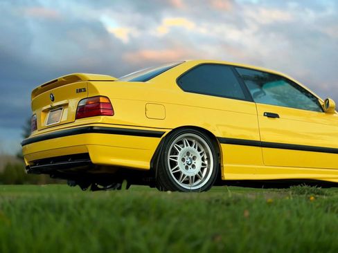 Used 1995 BMW M3 Coupe RWD image 14