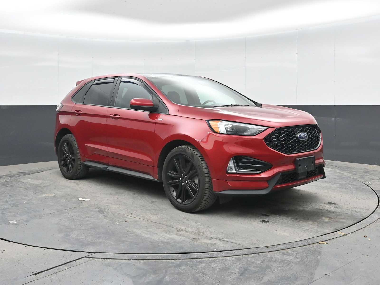 Used 2022 Ford Edge ST-Line w/ Class II Trailer Tow Package AWD/4WD image 6