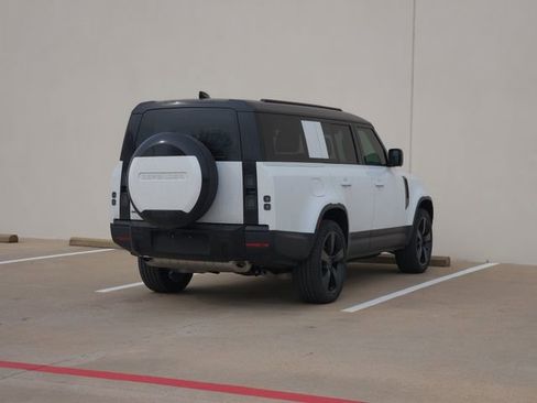 New 2026 Land Rover Defender 130 S image 4