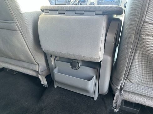 Used 2013 Ford F150 XLT w/ Luxury Equipment Group image 19