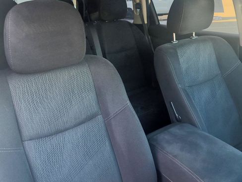 Used 2016 Nissan Pathfinder SV FWD image 44