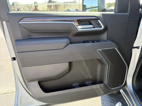 New 2026 Chevrolet Silverado 2500 LT w/ Convenience Package image 10