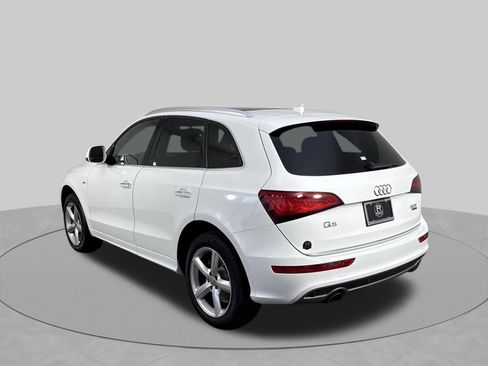 Used 2017 Audi Q5 2.0T Premium Plus w/ Technology Package AWD/4WD image 31