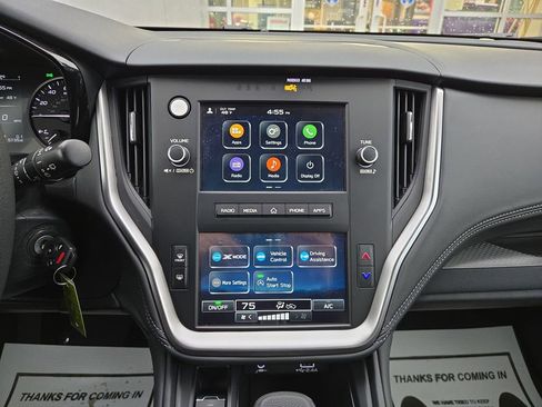 Used 2025 Subaru Outback image 23