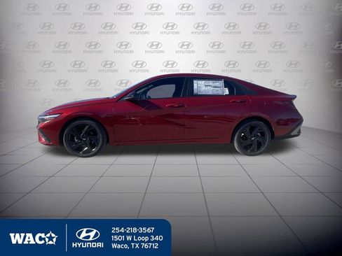 Used 2025 Hyundai Elantra Sport image 6