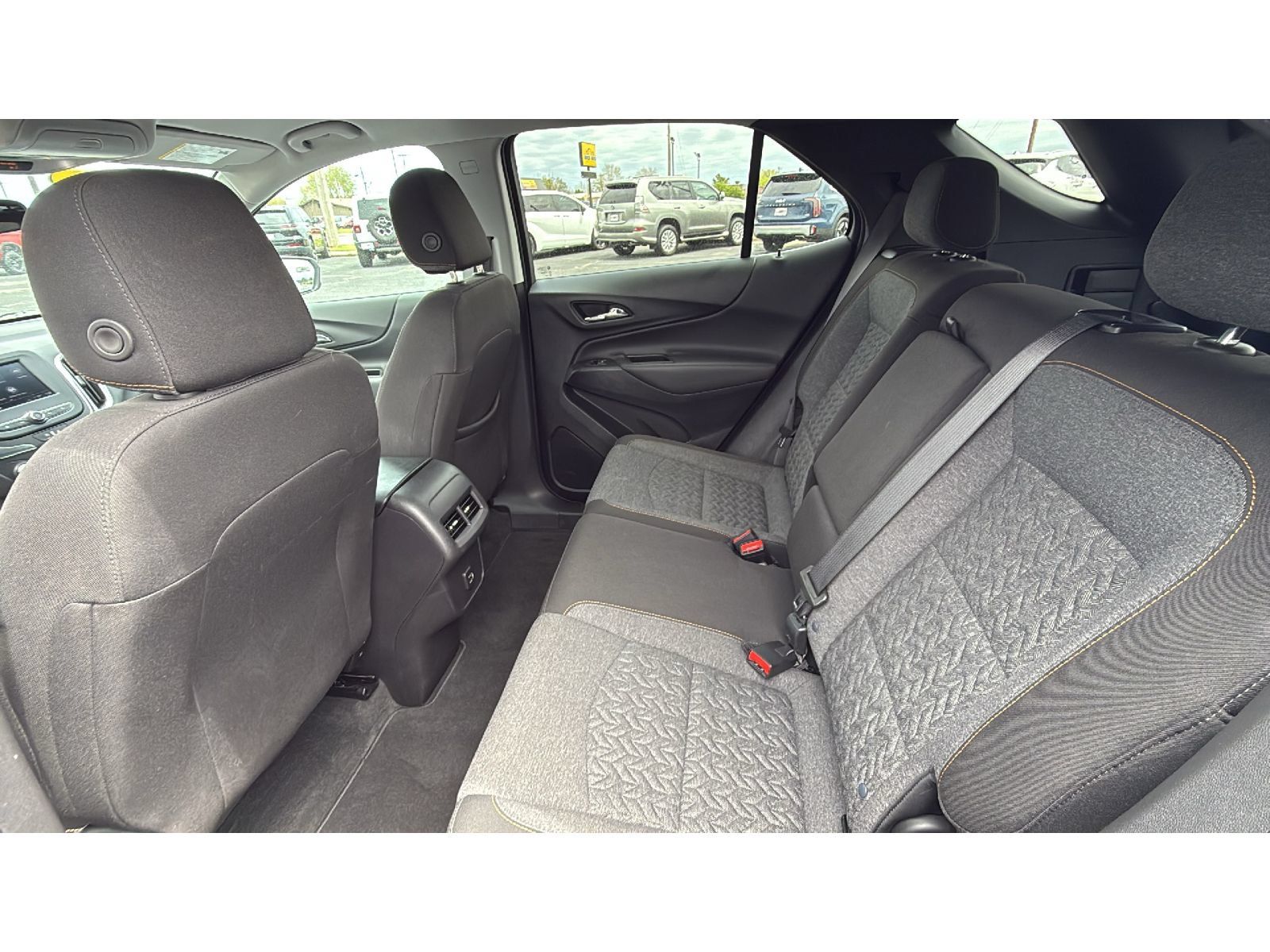 Used 2024 Chevrolet Equinox LT FWD image 35