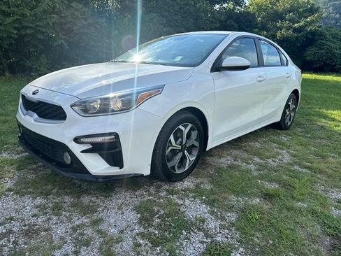 Used 2021 Kia Forte LXS FWD image 4