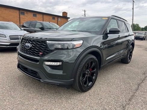 Certified 2024 Ford Explorer ST w/ Equipment Group 401A AWD/4WD image 31