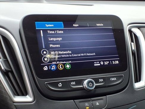 Used 2023 Chevrolet Malibu LS image 15