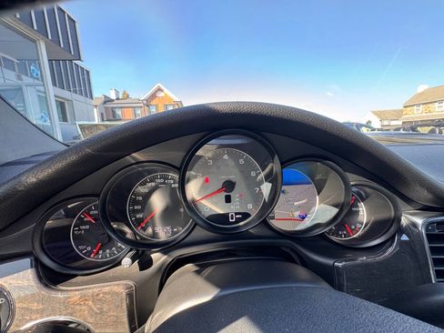 Used 2013 Porsche Panamera S w/ Premium Pkg Plus RWD image 21