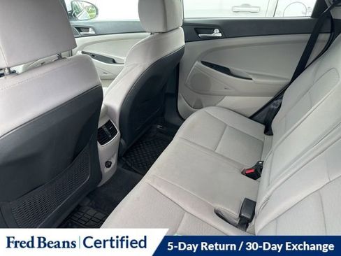 Used 2019 Hyundai Tucson Sport image 16
