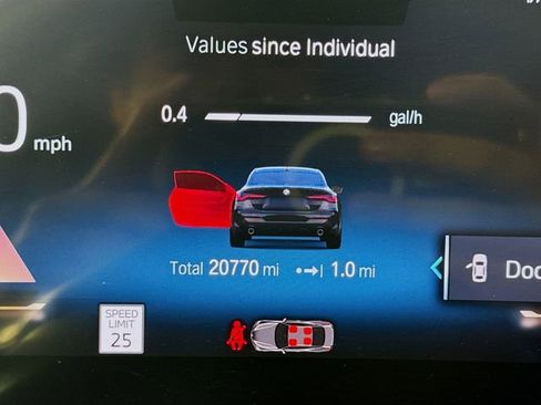 Used 2024 BMW 430i Coupe w/ M Sport Package image 12