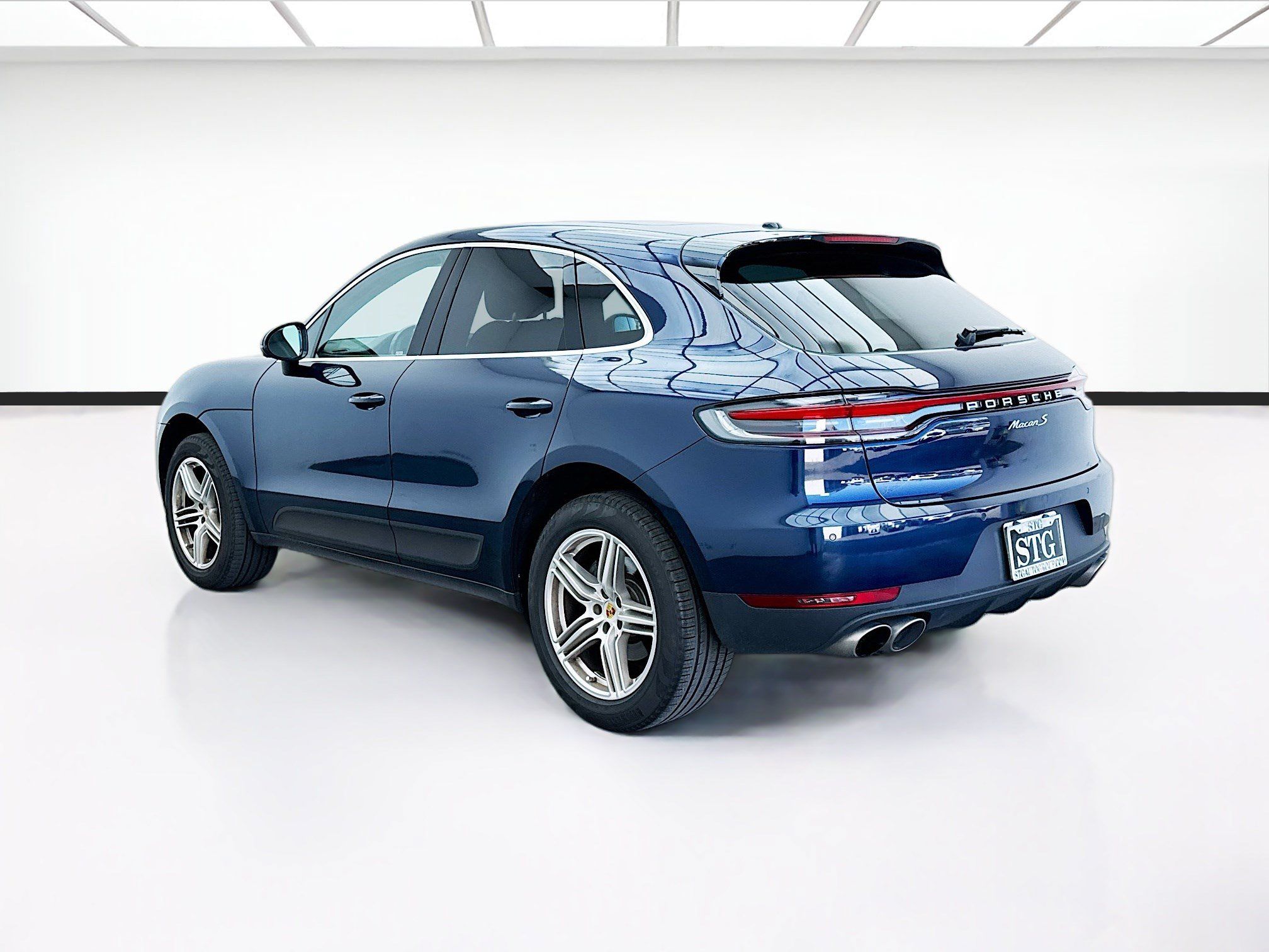Used 2021 Porsche Macan S AWD/4WD image 6