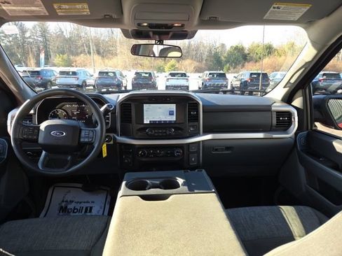 Used 2023 Ford F150 XLT AWD/4WD image 32