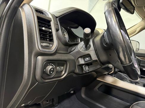 Used 2019 RAM 2500 Laramie image 15