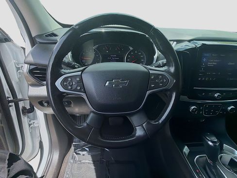 Used 2020 Chevrolet Traverse RS FWD image 8