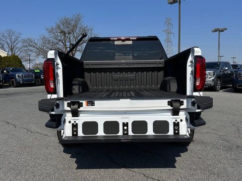 Used 2025 GMC Sierra 1500 AT4 w/ AT4 Premium Package image 41