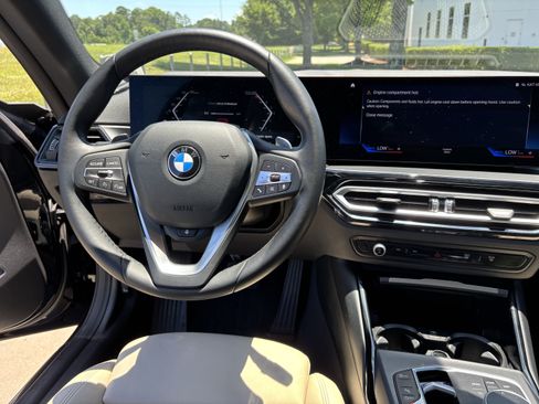 Used 2023 BMW 230i Coupe w/ Convenience Package RWD image 30