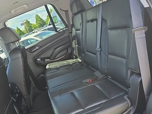 Used 2018 GMC Yukon SLT AWD/4WD image 15
