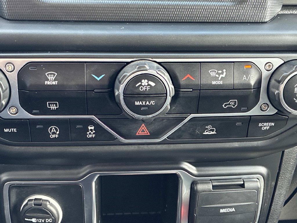 Certified 2022 Jeep Wrangler Unlimited Sport AWD/4WD image 29