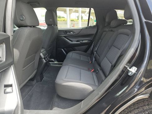 Used 2025 Chevrolet Equinox LT FWD image 17
