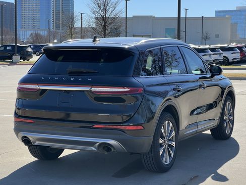 Used 2022 Lincoln Corsair Reserve w/ Elements Package image 17