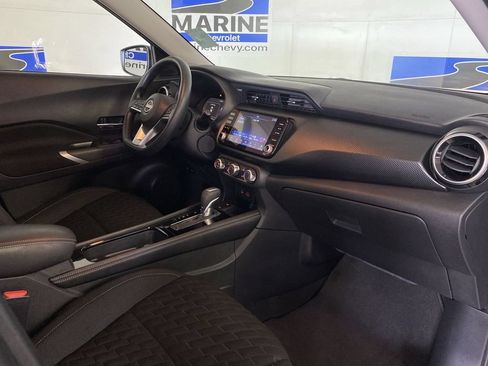 Used 2023 Nissan Kicks SV FWD image 32