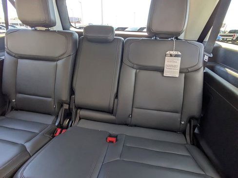 New 2025 Ford Expedition Max Active image 16