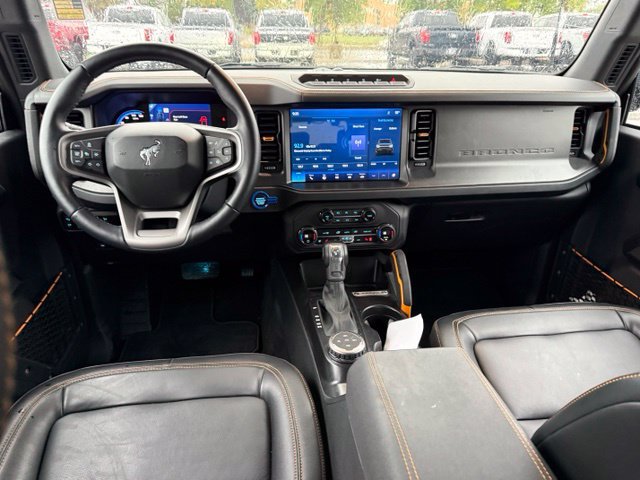 Used 2024 Ford Bronco Badlands AWD/4WD image 15