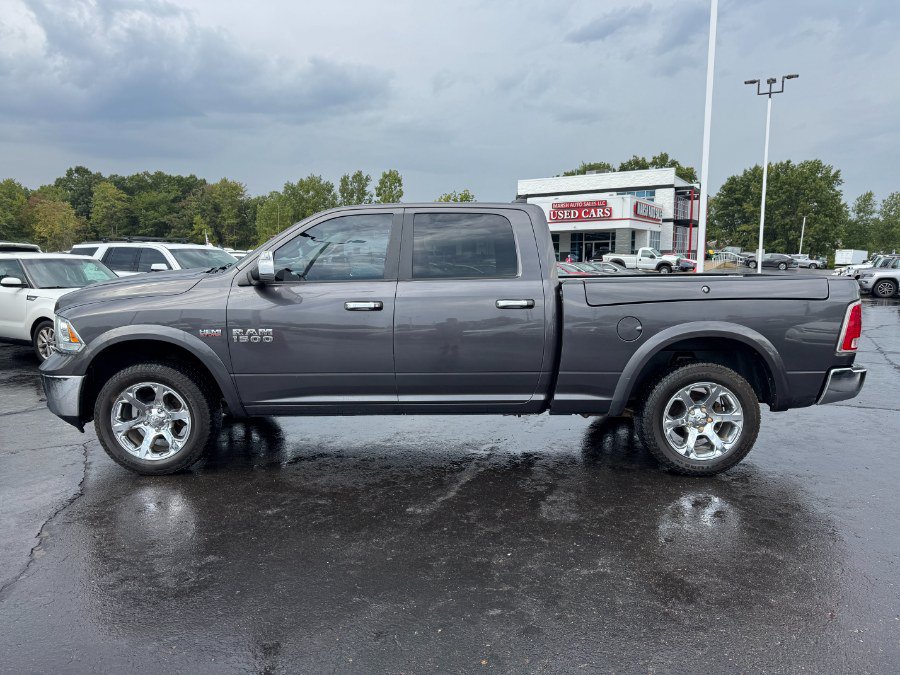 Used 2018 RAM 1500 Laramie AWD/4WD image 2