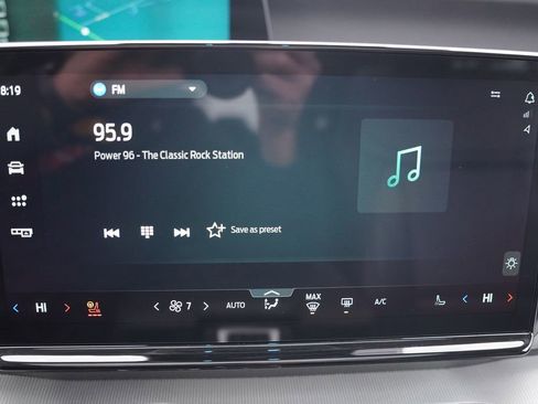 Certified 2025 Ford Expedition Active image 30