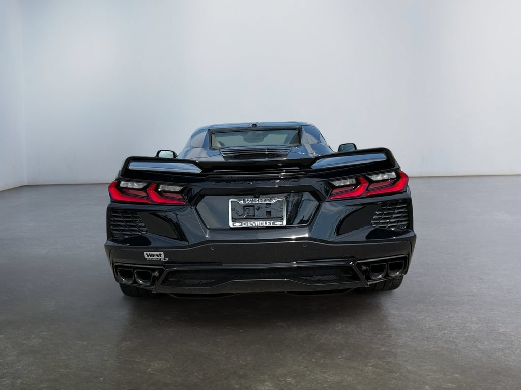 Used 2024 Chevrolet Corvette Stingray Premium Conv w/ Z51 Performance Package RWD image 4