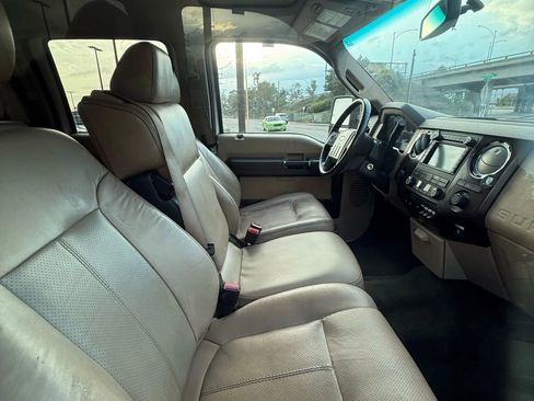 Used 2011 Ford F350 Lariat w/ Lariat Ultimate Pkg image 17