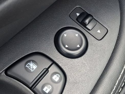 Used 2016 Nissan Murano SL AWD/4WD image 27