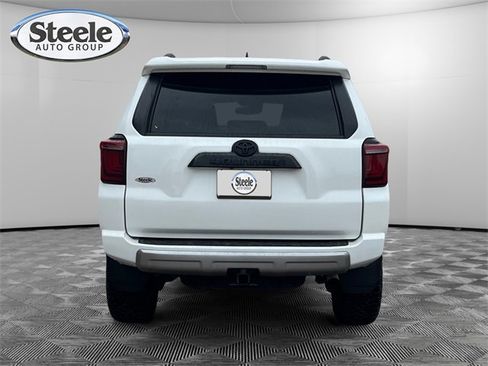 Used 2021 Toyota 4Runner TRD Off-Road Premium image 4