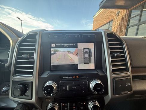 Used 2018 Ford F150 King Ranch w/ Equipment Group 601A Luxury AWD/4WD image 32