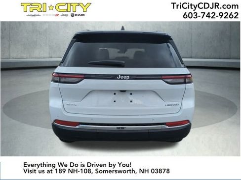 New 2025 Jeep Grand Cherokee Limited w/ Trailer Tow Package image 4