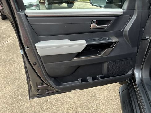 New 2026 Toyota Tundra Limited AWD/4WD image 12