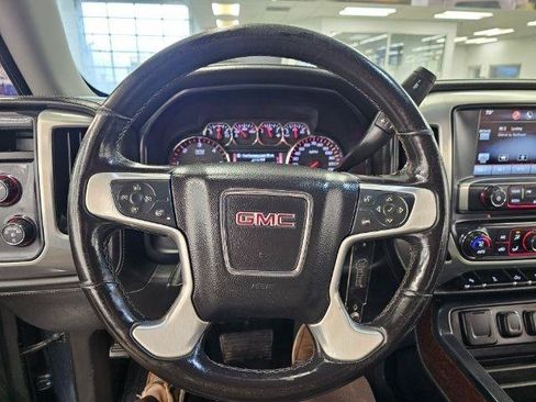Used 2014 GMC Sierra 1500 SLT w/ SLT Preferred Package AWD/4WD image 19