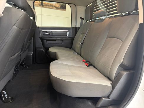 Used 2022 RAM 1500 Classic SLT w/ Electronics Group AWD/4WD image 19