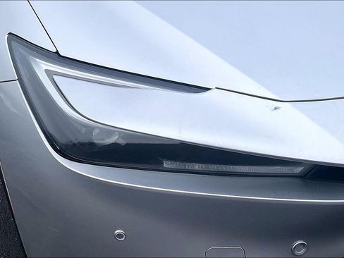 Used 2023 Toyota Prius LE FWD image 31
