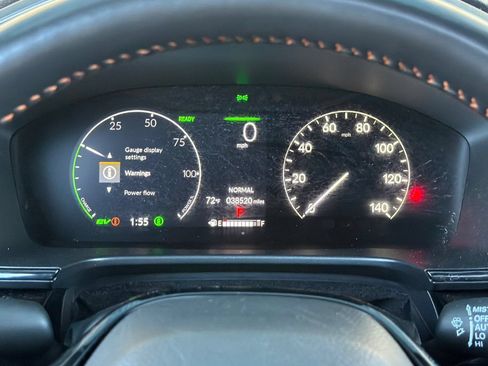 Used 2025 Honda CR-V Sport Touring image 23