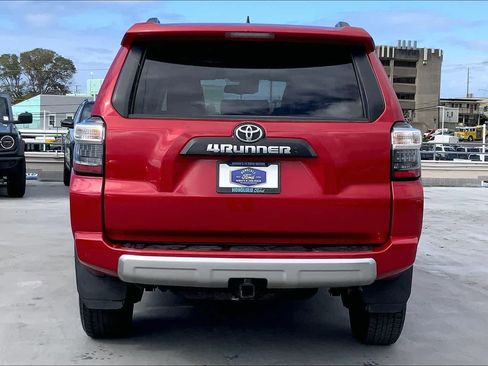 Used 2024 Toyota 4Runner TRD Off-Road AWD/4WD image 5